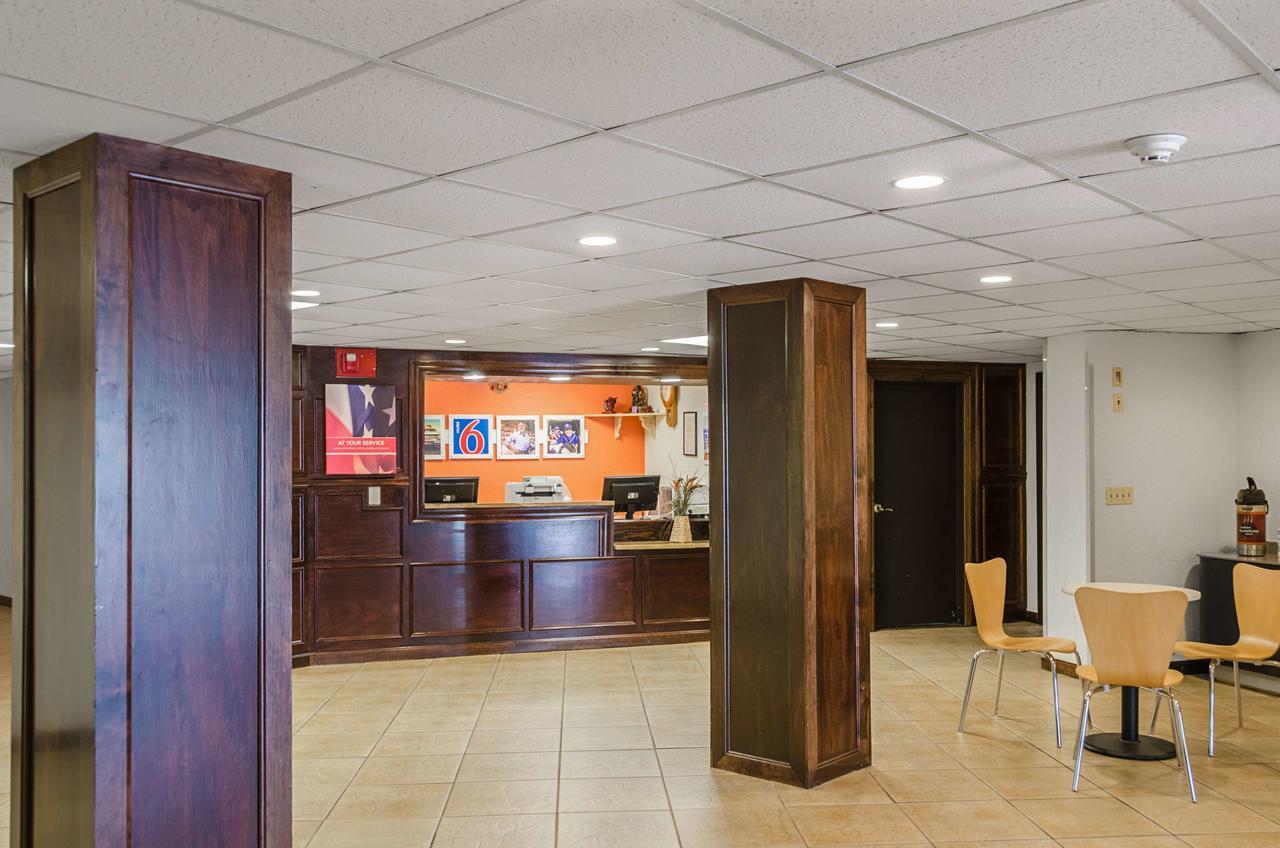 Motel 6-Westborough, Ma Northborough エクステリア 写真